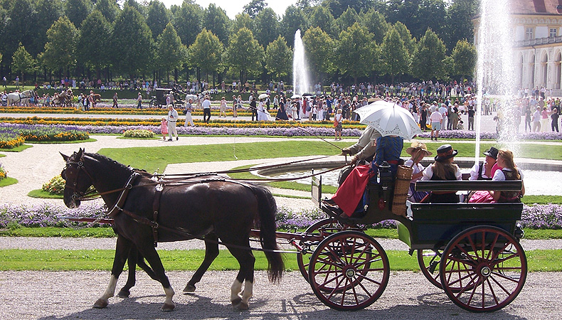 Bild: Historische Jagd- und Kutschengala im Hofgarten Schleißheim
